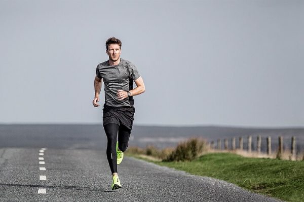 Áo chạy marathon thông dụng ấn tượng