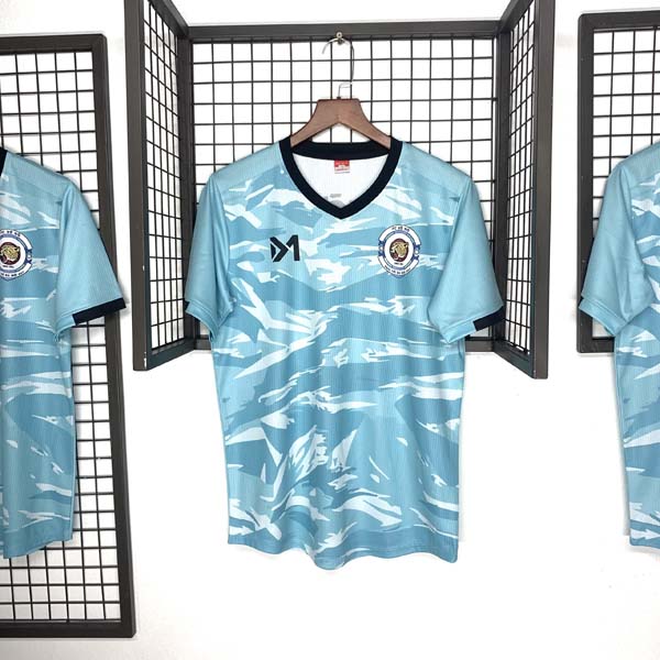 Áo đấu màu xanh MC sau may nổi bật nhất