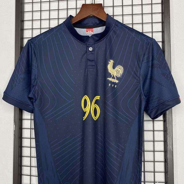 Cận cảnh mẫu áo đội tuyển Pháp thành phẩm siêu hót