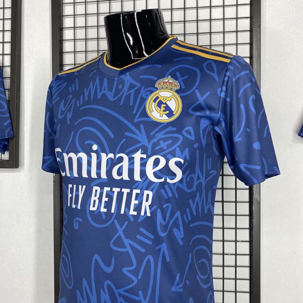 Tại sao nên xem trước thành phẩm áo đấu khi may