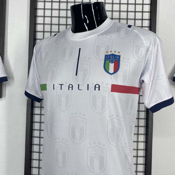 Thành phẩm áo đội tuyển Ý may tại Thiago Sport