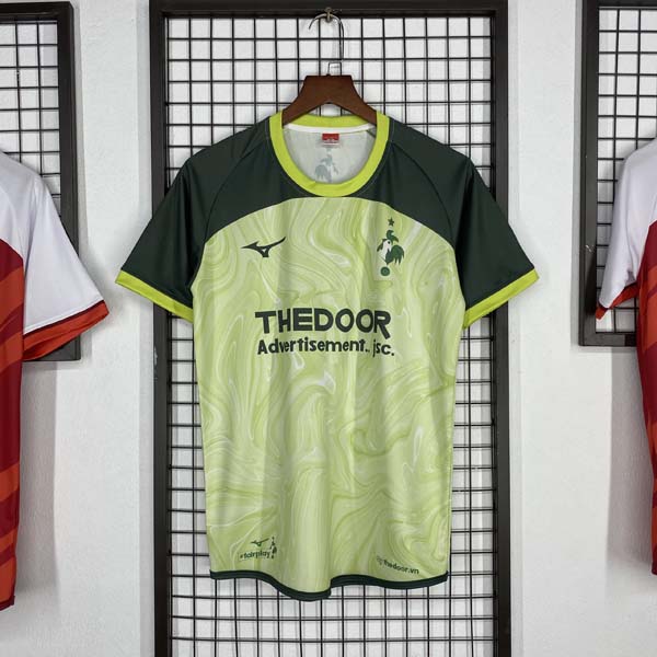 Thành phẩm áo bóng đá thiết kế The Door xanh chuối đẹp