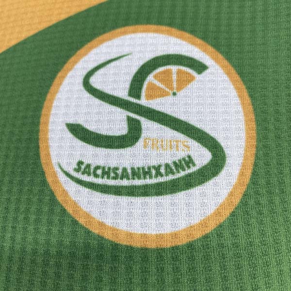 Mẫu logo áo đấu màu xanh két sau may